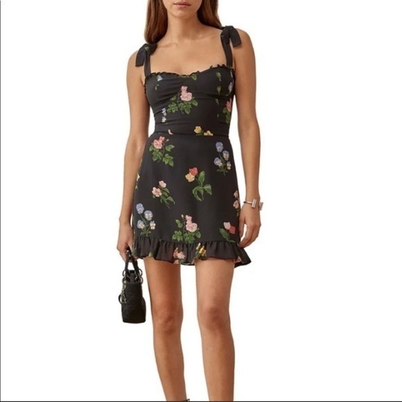 Reformation Christine Dress in Night Bloom *NEW* - Picture 1 of 5